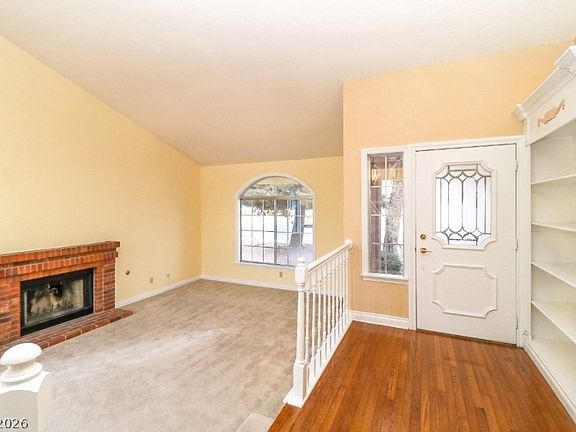 3rd image of 1429 Hawkwood Rd