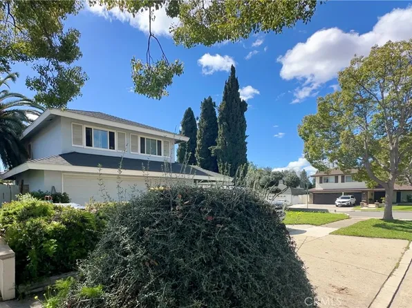 1902 E Buffalo Ave, Santa Ana, CA 92705