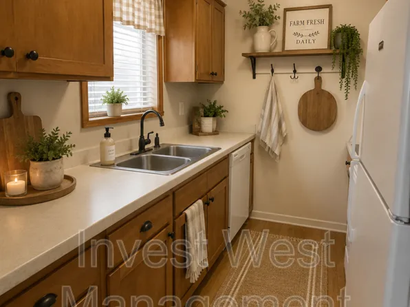 6409 Kansas St #F, Vancouver, WA 98661