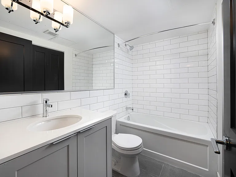 70 Parkwoods Village Dr — Photo 12