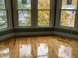 559 Ocean Ave APT 4, Portland, ME 04103