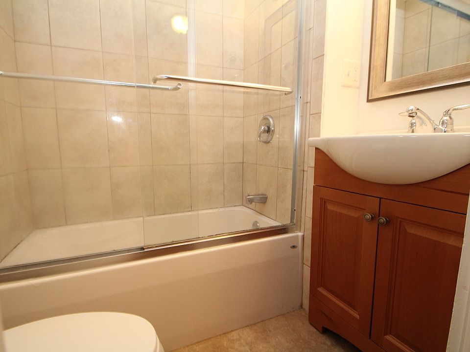 1st image of 3 Hubbard Rd APT 31