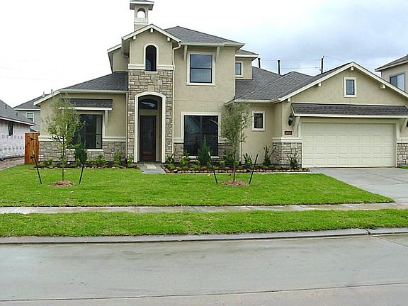 Three car tandem garage