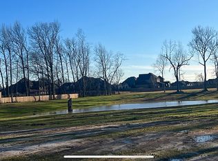 Singing Tree Dr, Jackson, TN 38305