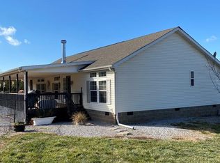 2631 Highway 131, Thorn Hill, TN 37881