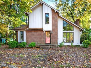 100 Pineview Dr, Oriental, NC 28571
