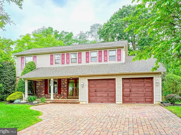 612 Howard Ave, Pitman, NJ 08071