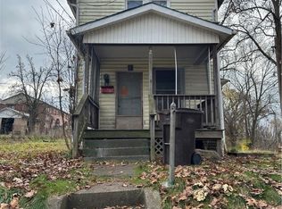 258 Malleable St, Sharon, PA 16146
