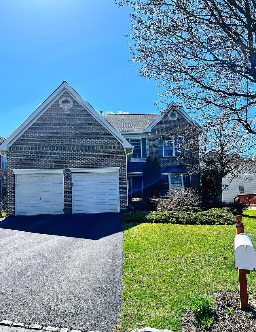 303 Dunwoody Dr photo 1