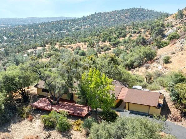 30800 N Dome Dr, Coarsegold, CA 93614