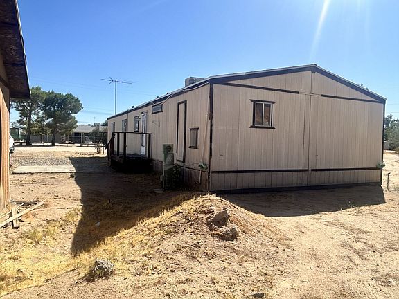 3rd image of 1528 Leroy St