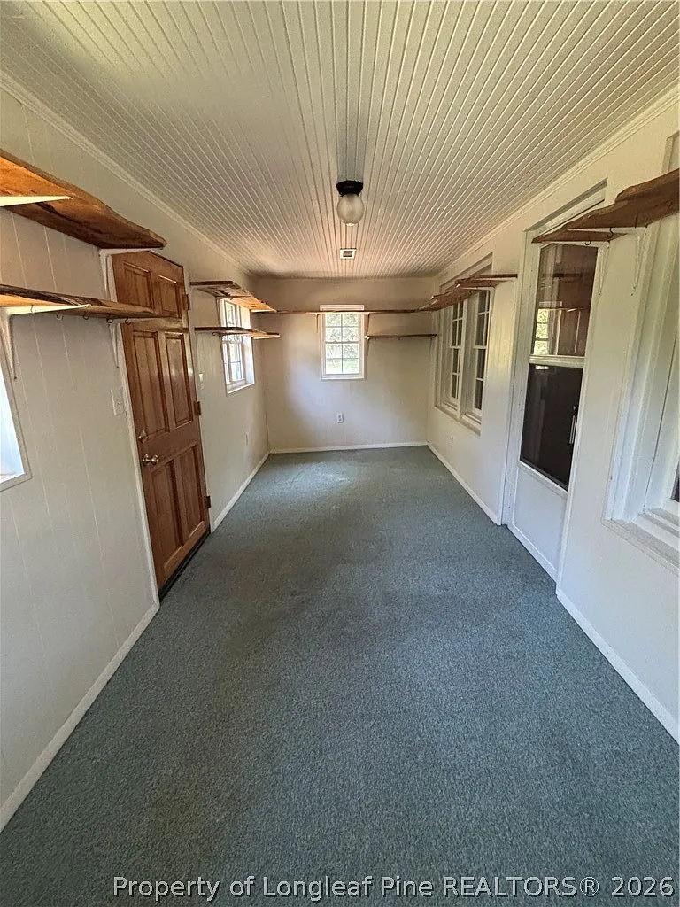 2 bed, 1.0 bath, 1051 sqft, $1,200 — Photo 2
