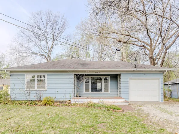 1709 Learnard Ave, Lawrence, KS 66044