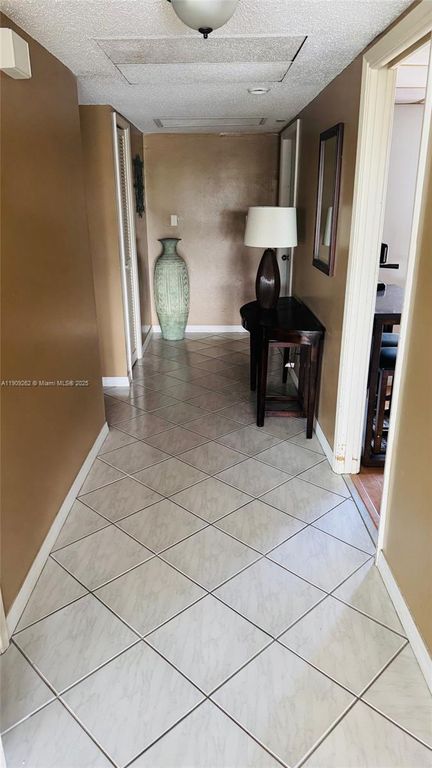 3150 N Palm Aire Dr APT 801, photo 5