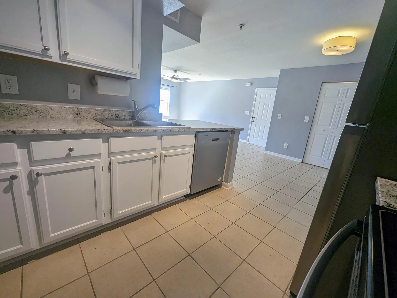 4050 Dancing Cloud Ct — Photo 4
