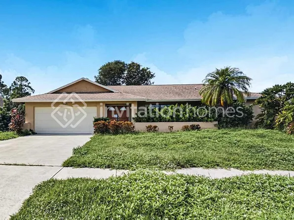 13598 Jonquil Pl, Wellington, FL 33414