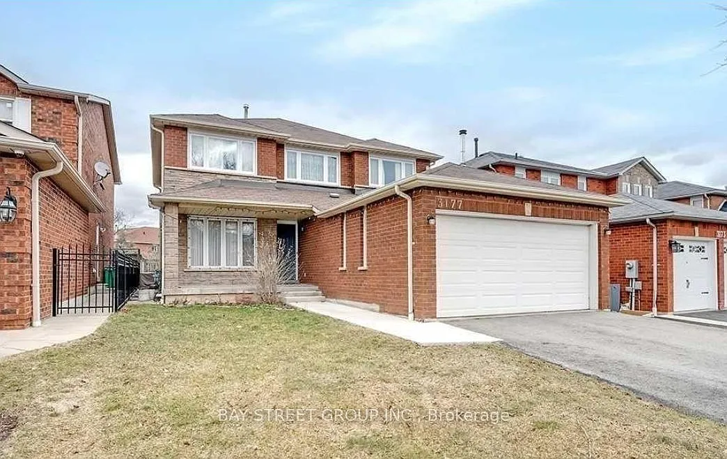 4 bed, $850 — Photo 1