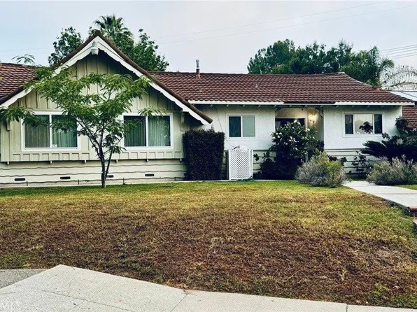 18301 Ludlow St, Porter Ranch, CA 91326