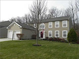 1st image of 83 Knights Bridge Dr W