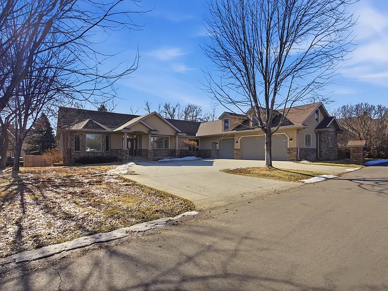 6 Lilac Ln — Photo 36