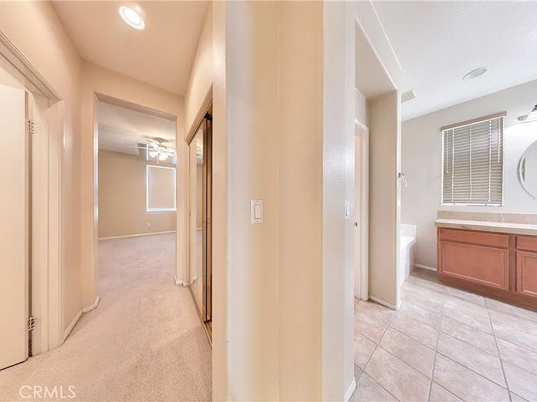 15 Elmhurst St — Photo 36