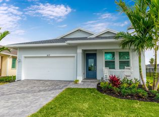 517 SE Twisted Bark Way, Port Saint Lucie, FL 34984