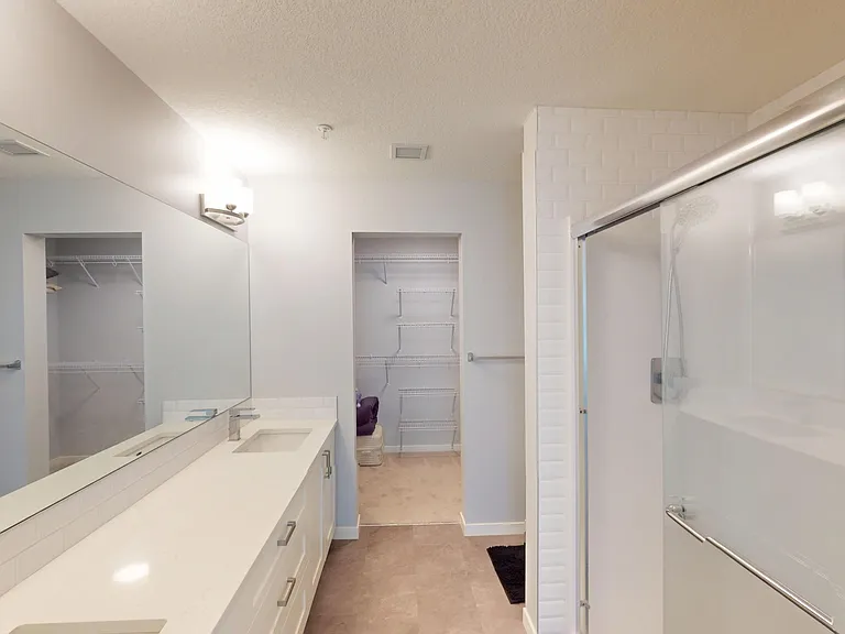 216 Carrington Cres NW — Photo 12