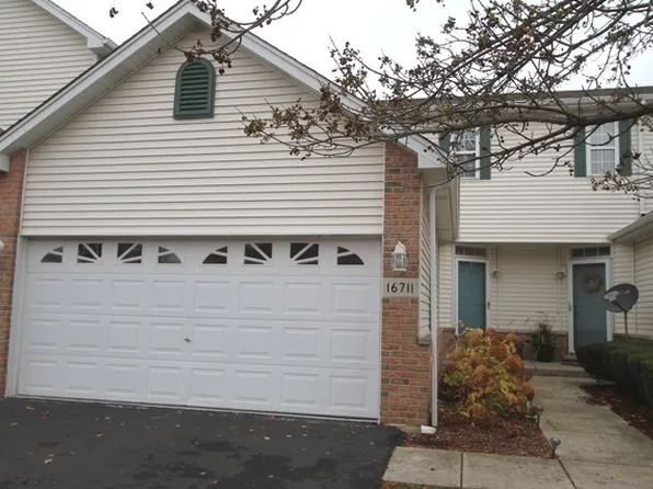 16711 S Sunset Ridge Ct, Lockport, IL 60441