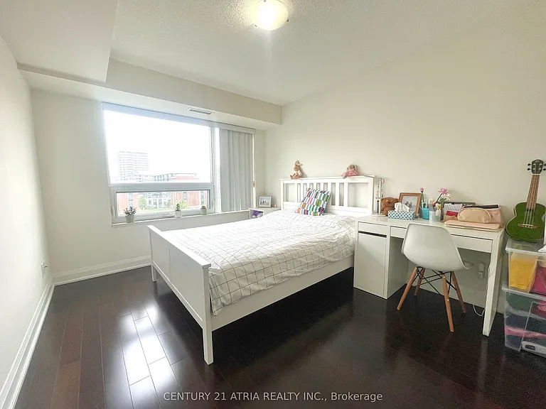 1 Uptown Dr #806 — Photo 2