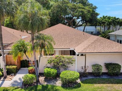23 S Lakeshore Drive, Hypoluxo, FL, 33462