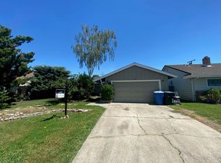 7343 Springman St, Sacramento, CA 95822