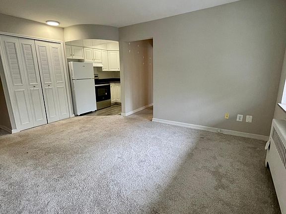 4th image of 2824 Coolidge Hwy APT 30