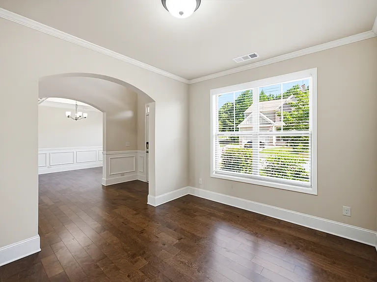 4309 Mantova Dr — Photo 10