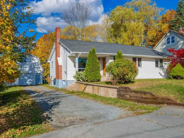 417 Wilson St, Windsor, NS B0N 2T0