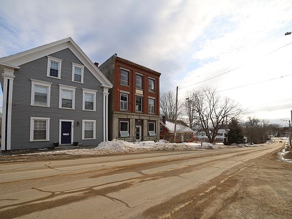 3rd image of 181 Main Street #123