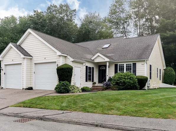 19 Surry Dr #19, Uxbridge, MA 01569