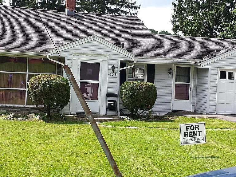 4 bed, 1600 sqft, $1,650 — Photo 4