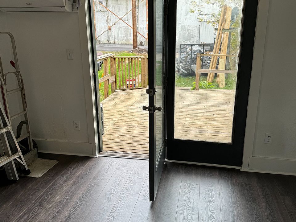 Bedroom 3 -- Porch View