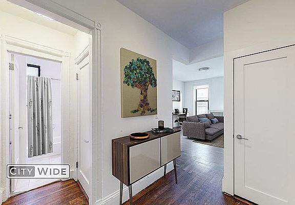 2nd image of 26 E 91st St APT 5C