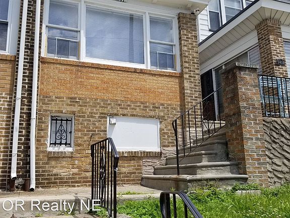2nd image of 1511 W Berks St APT 2