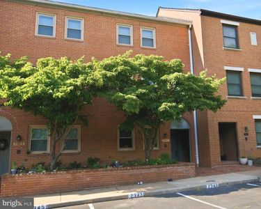 2343 9th St S, Arlington, VA, 22204