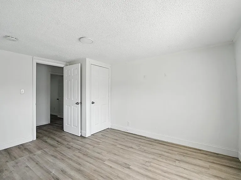 320 T A Carroll Ave — Photo 10
