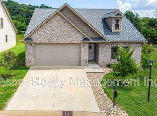 127 S Van Gilder Pl, Knoxville, TN 37915