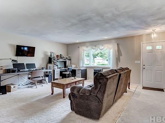 5th image of 1231 Glen Meadow Dr