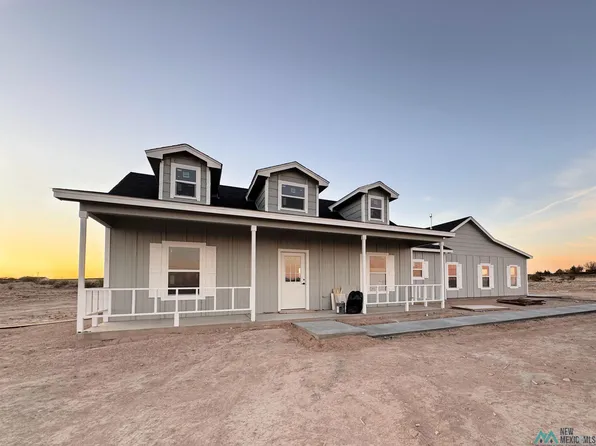 54 Via Del Sol St, Roswell, NM 88203
