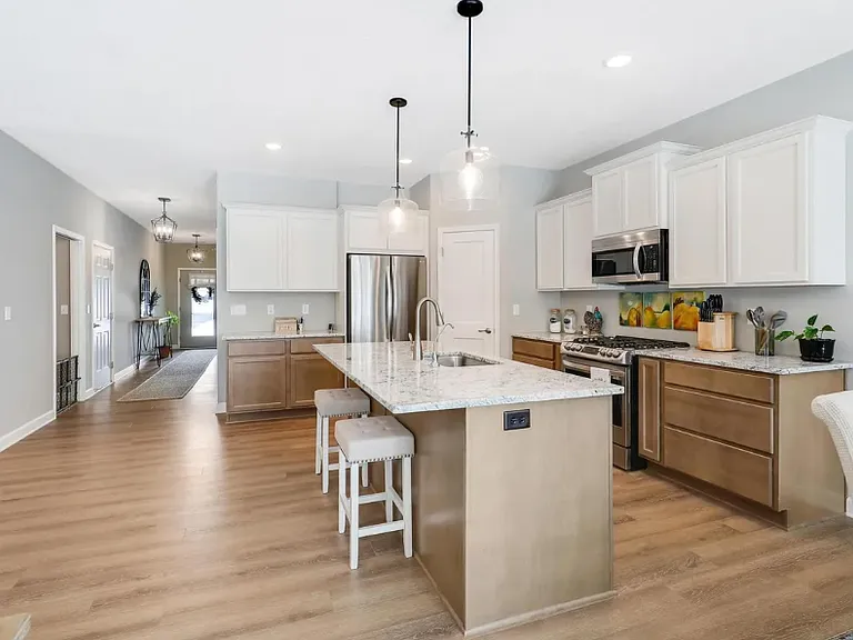 17753 Everest Ave — Photo 4