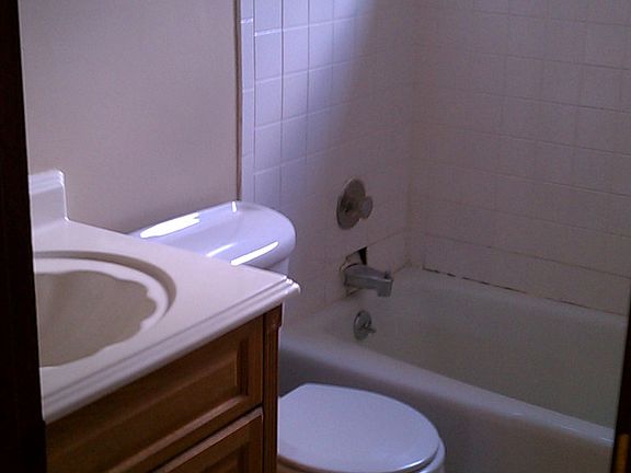 4th image of 1312 NW 6th Ter APT 2