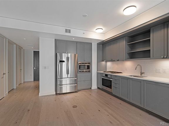 5th image of 1750 Wewatta St #1221