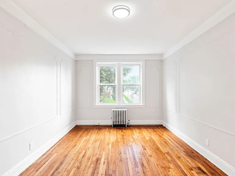 33 Franklin Pl — Photo 5