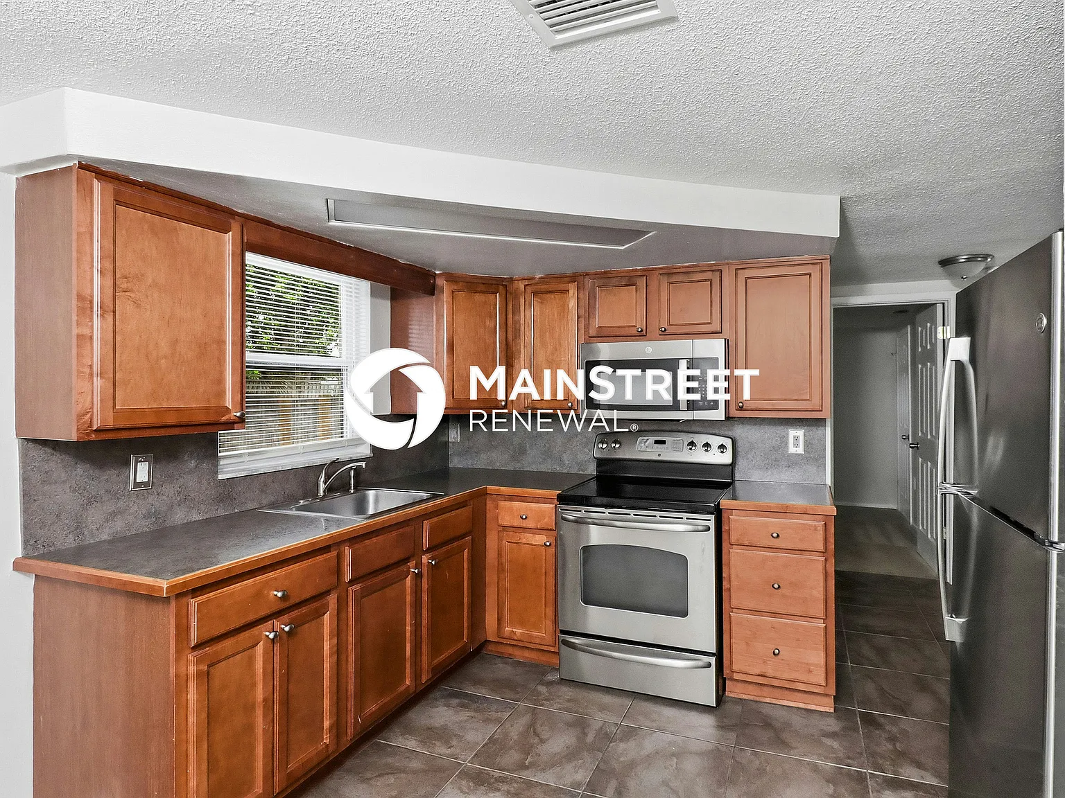 9411 Gray Fox Ln — Photo 4